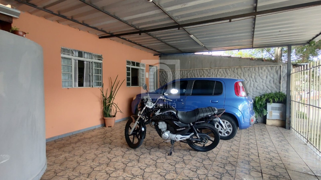 Casa à venda com 3 quartos, 150m² - Foto 2