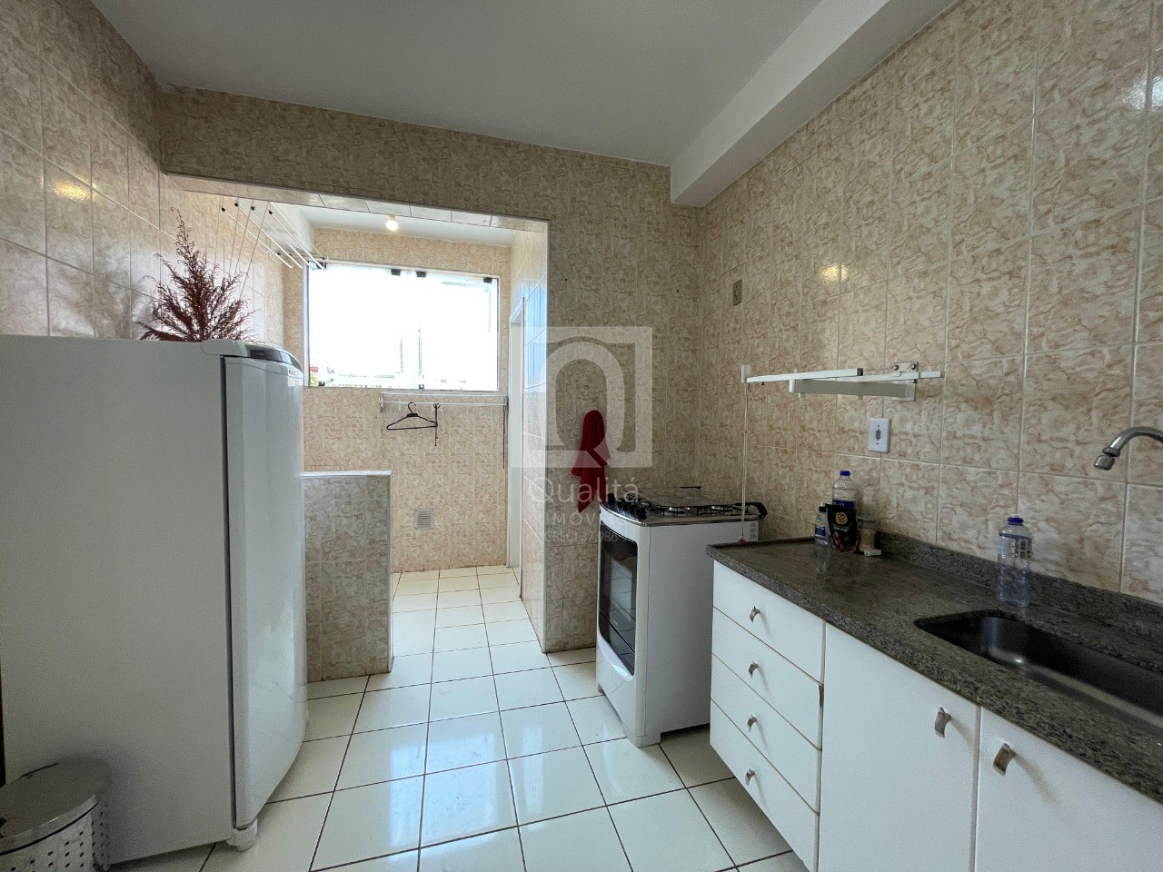 Apartamento à venda com 3 quartos, 98m² - Foto 5