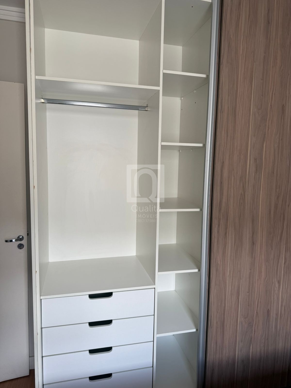 Apartamento à venda com 2 quartos, 49m² - Foto 17