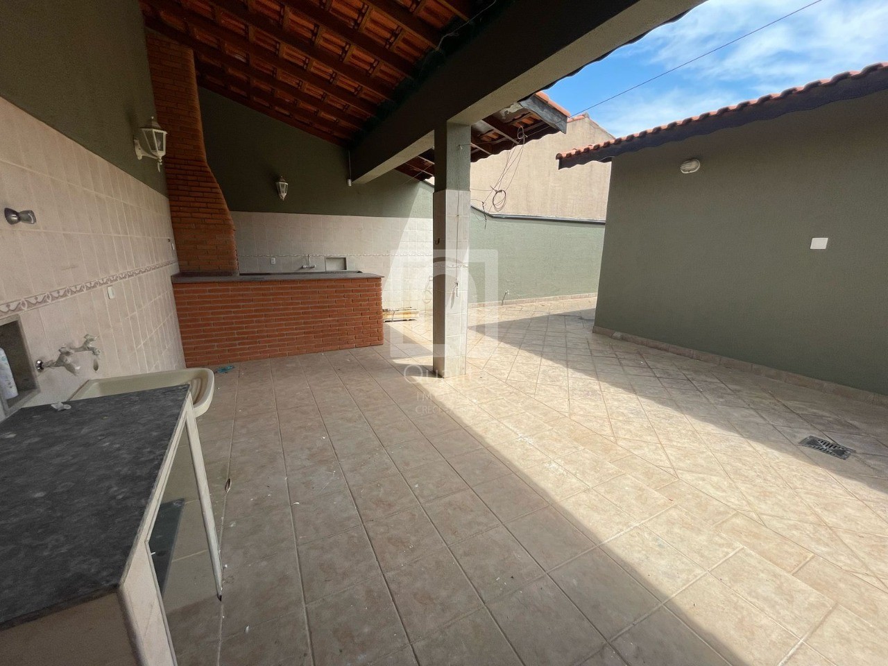 Casa à venda com 3 quartos, 420m² - Foto 16