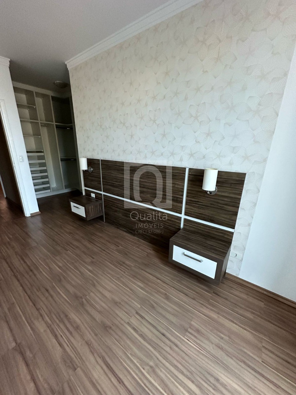 Casa de Condomínio à venda e aluguel com 4 quartos, 175m² - Foto 9