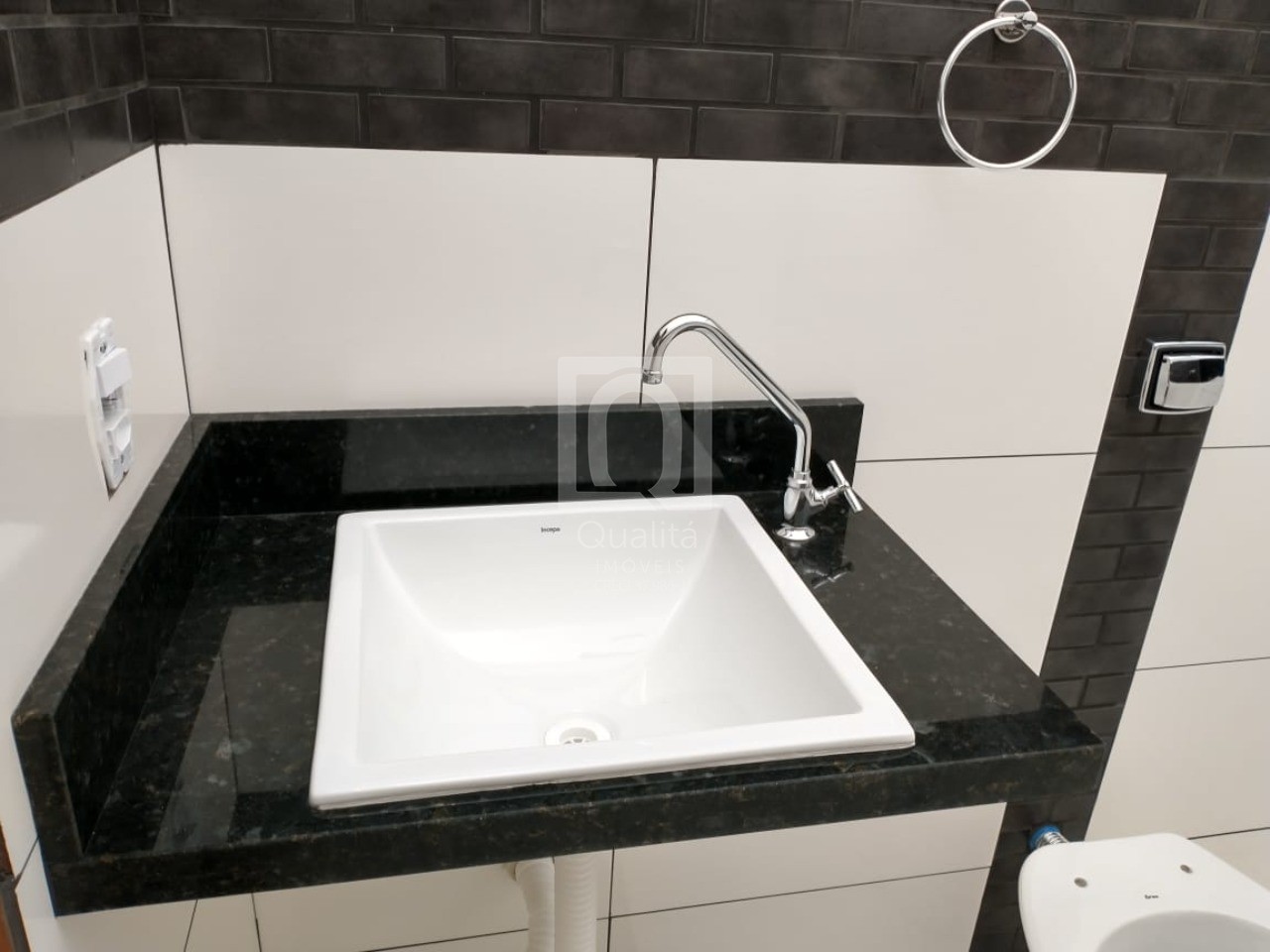 Casa à venda com 2 quartos, 75m² - Foto 24