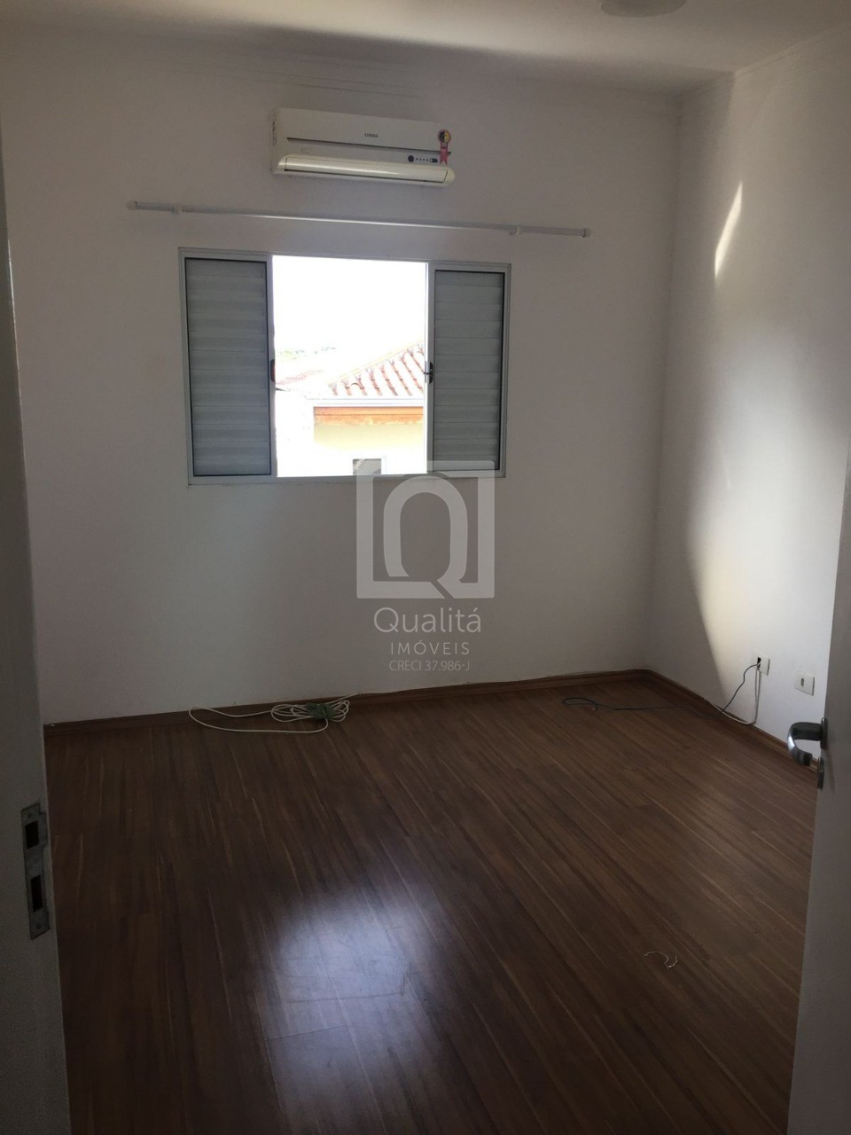 Casa de Condomínio à venda e aluguel com 4 quartos, 175m² - Foto 17