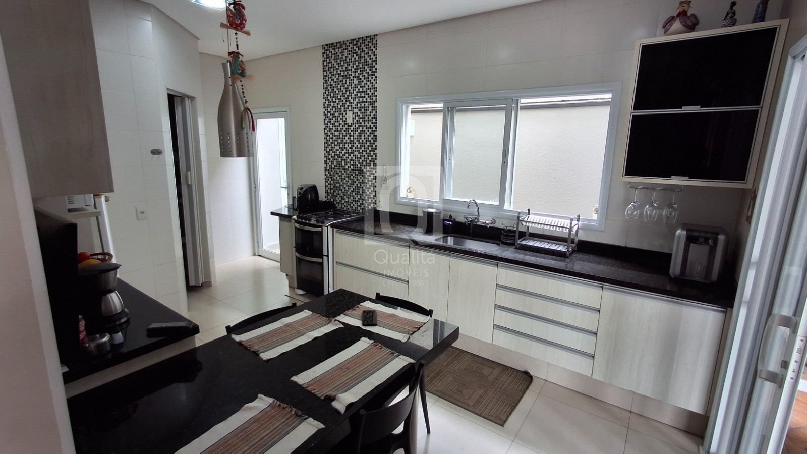 Casa de Condomínio à venda com 3 quartos, 180m² - Foto 5