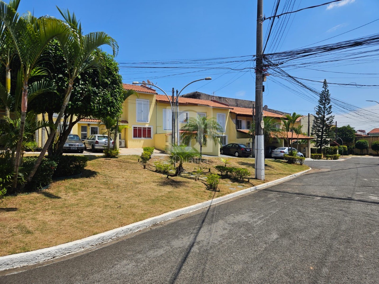 Casa de Condomínio à venda com 2 quartos, 100m² - Foto 13