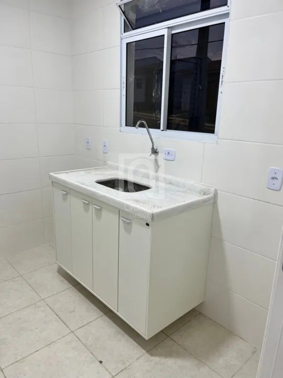 Casa de Condomínio à venda com 2 quartos, 50000m² - Foto 5