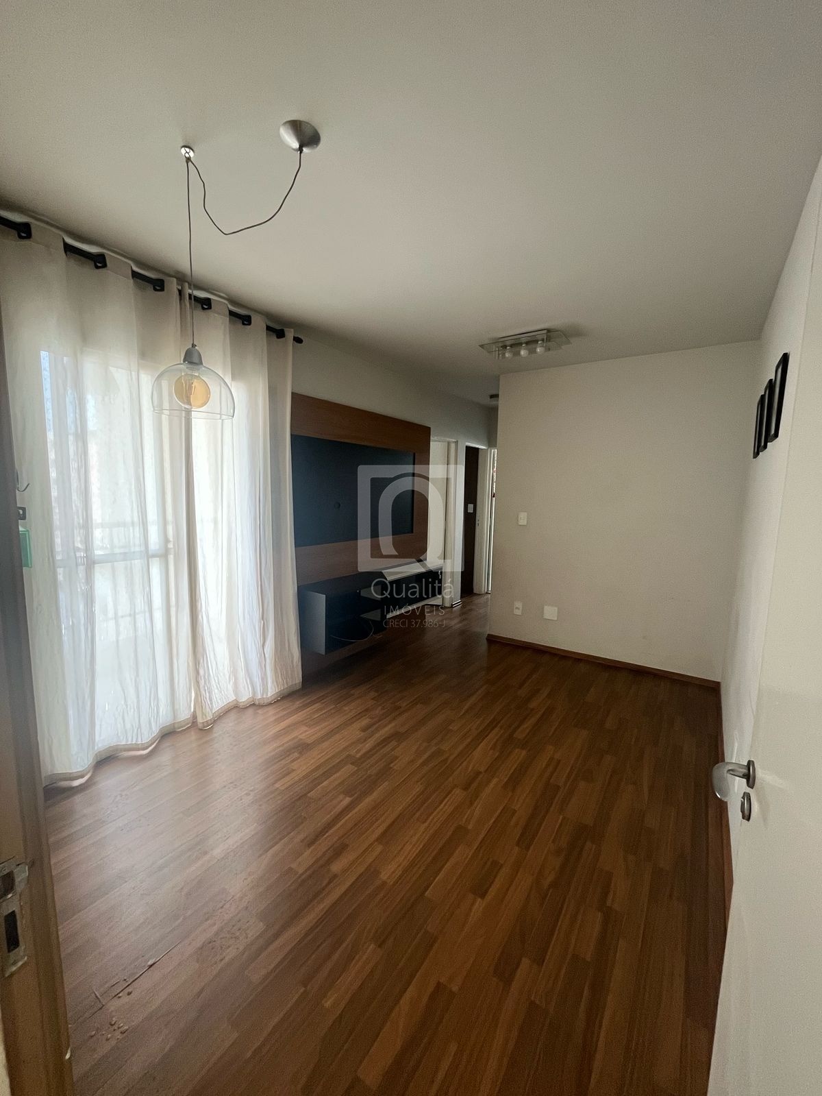 Apartamento à venda com 2 quartos, 49m² - Foto 3