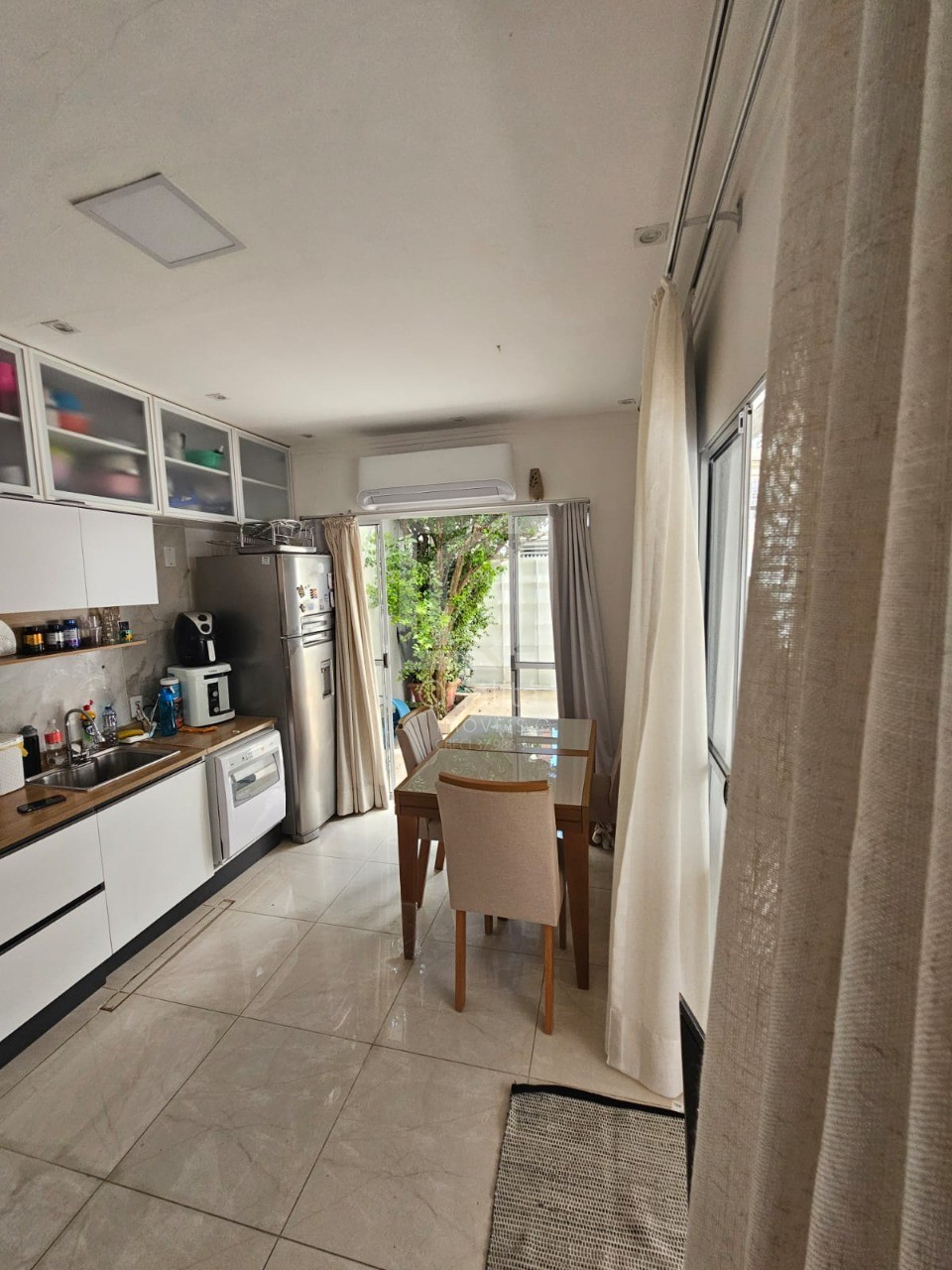 Casa à venda com 2 quartos, 125m² - Foto 13