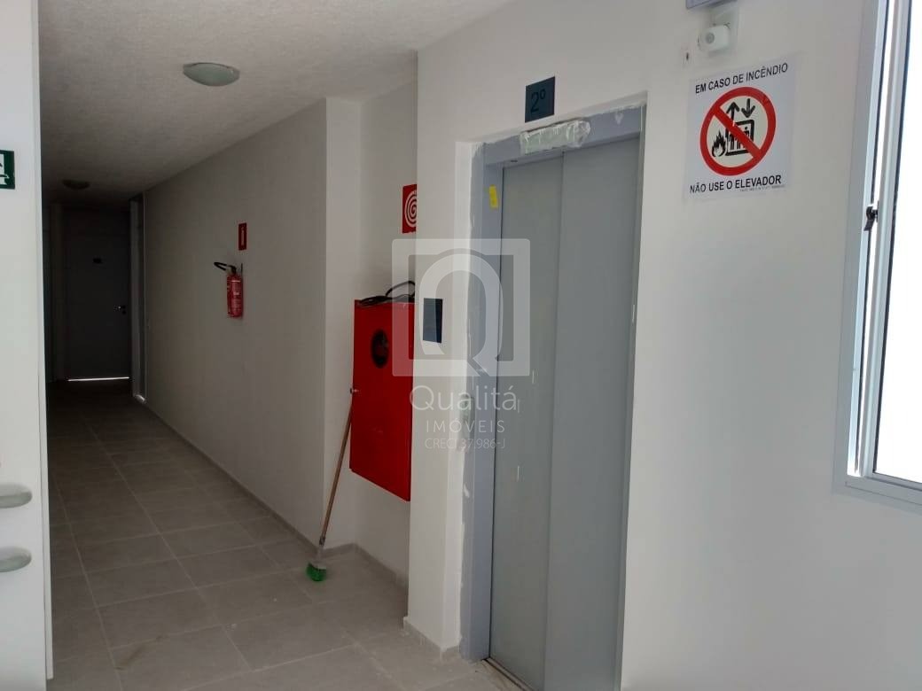 Apartamento à venda com 2 quartos, 43m² - Foto 19