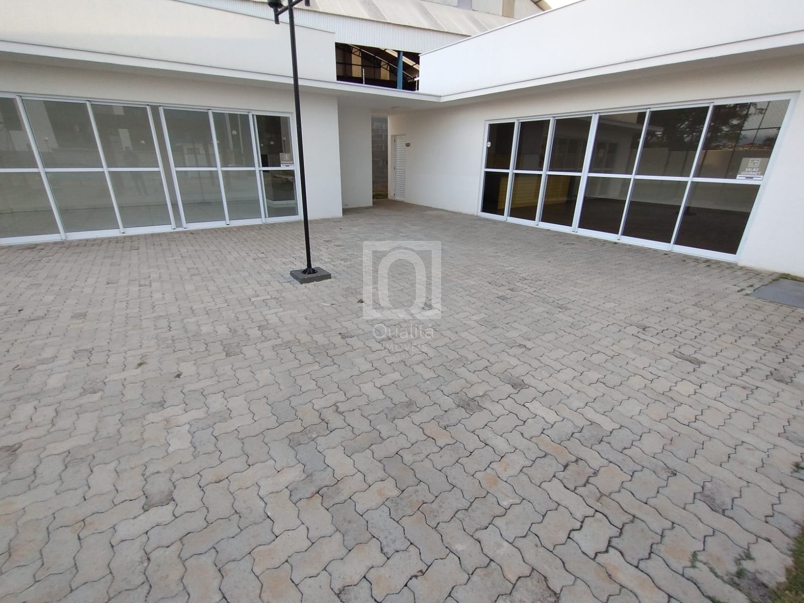 Apartamento à venda com 2 quartos, 55m² - Foto 25