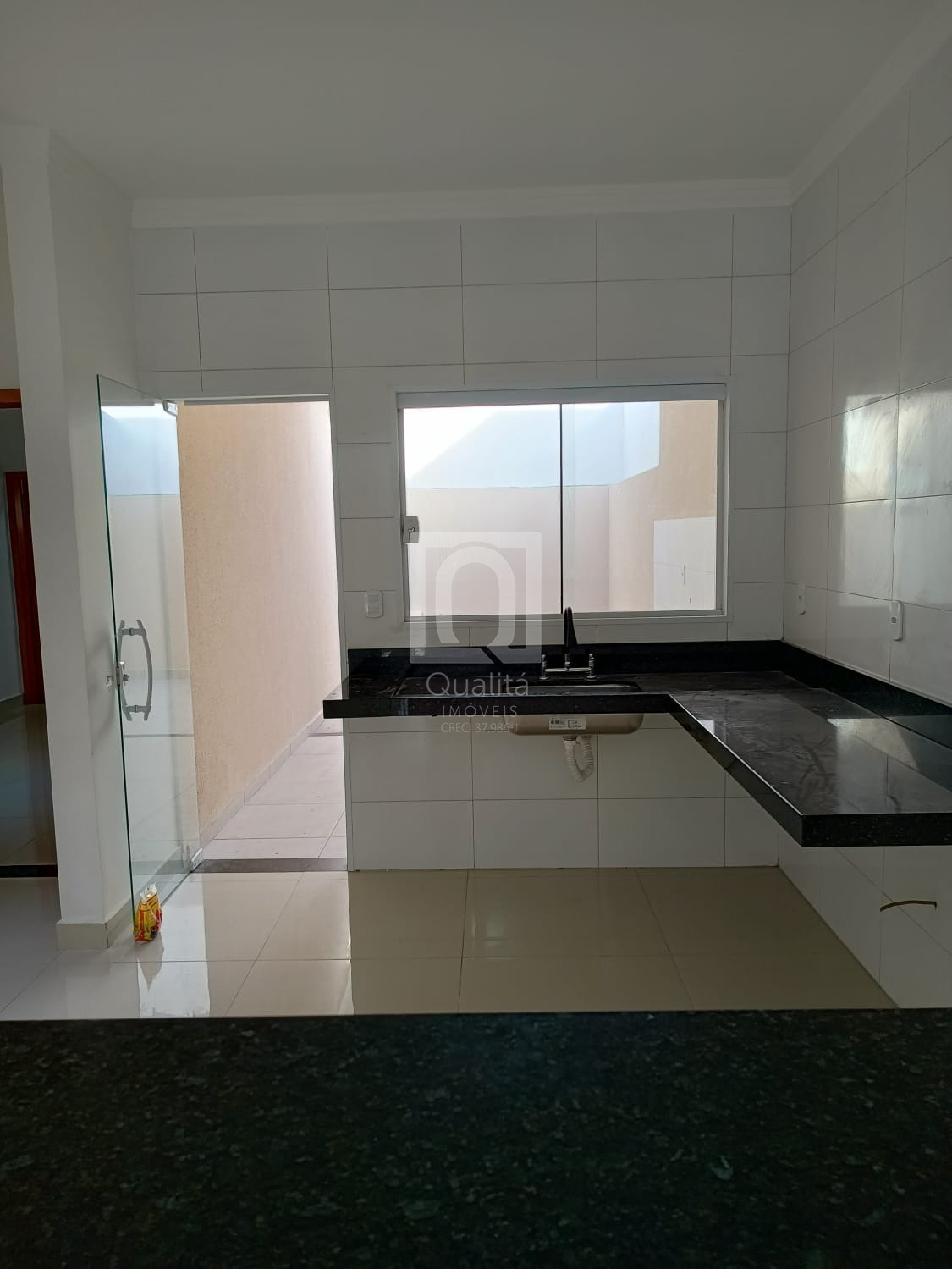 Casa à venda com 3 quartos, 89m² - Foto 4