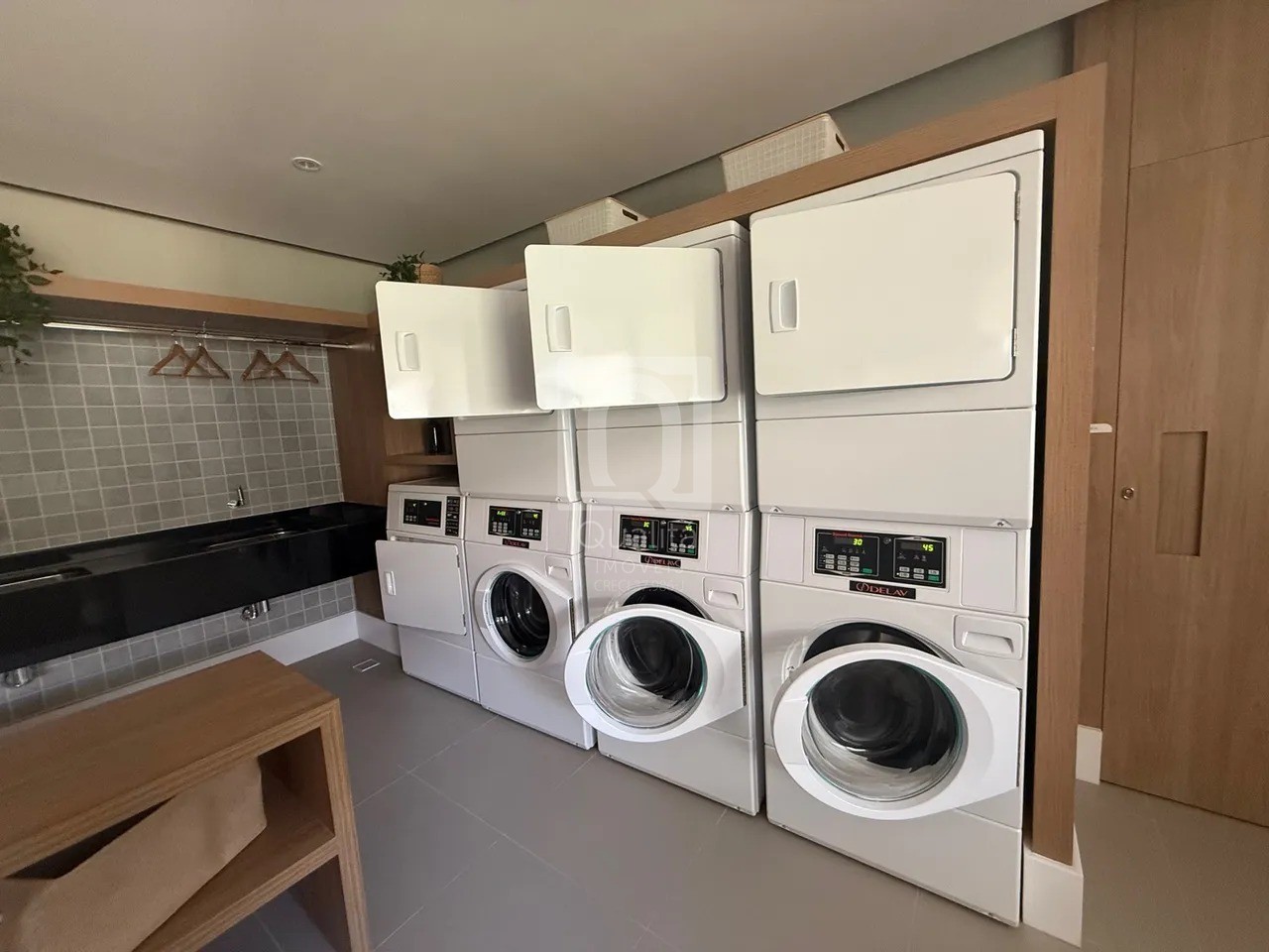 Apartamento à venda e aluguel com 1 quarto, 47m² - Foto 13