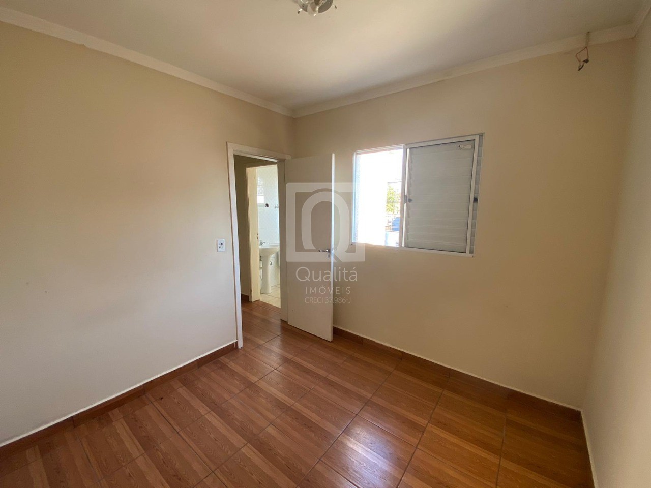 Sobrado à venda com 2 quartos, 140m² - Foto 13