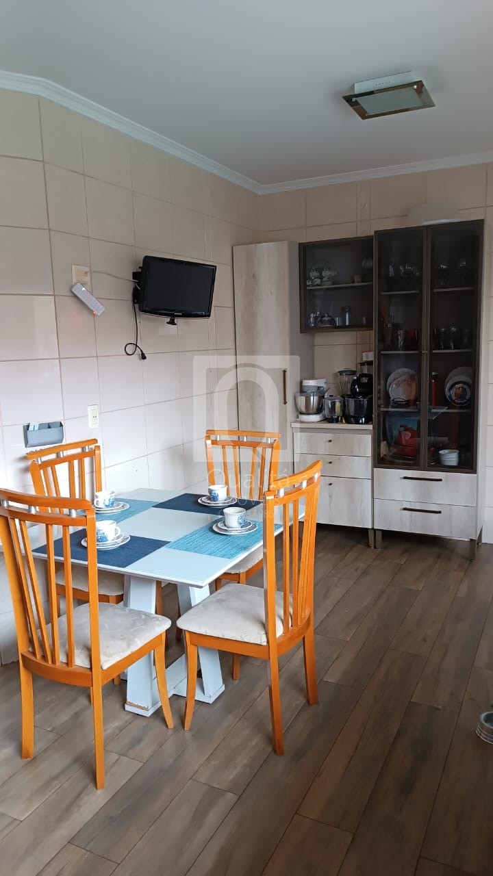 Casa, 3 quartos, 258 m² - Foto 7