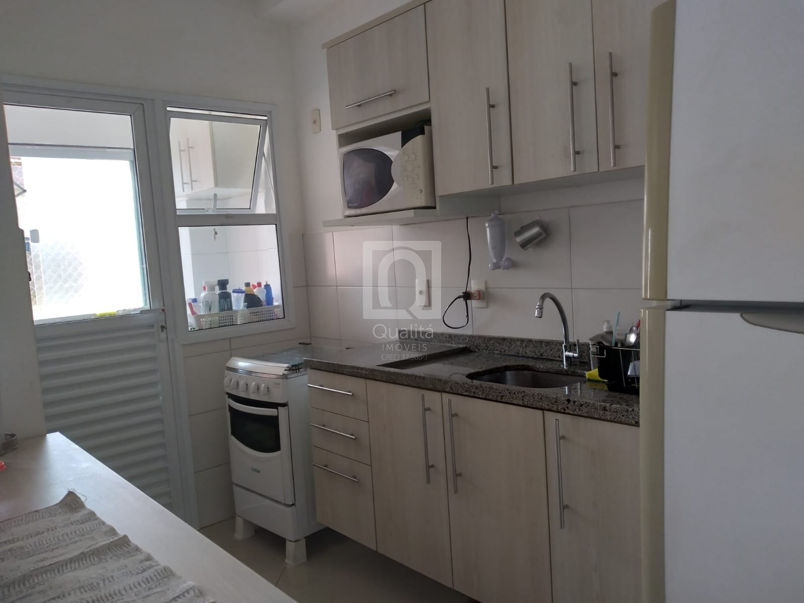 Apartamento à venda com 2 quartos, 65m² - Foto 8