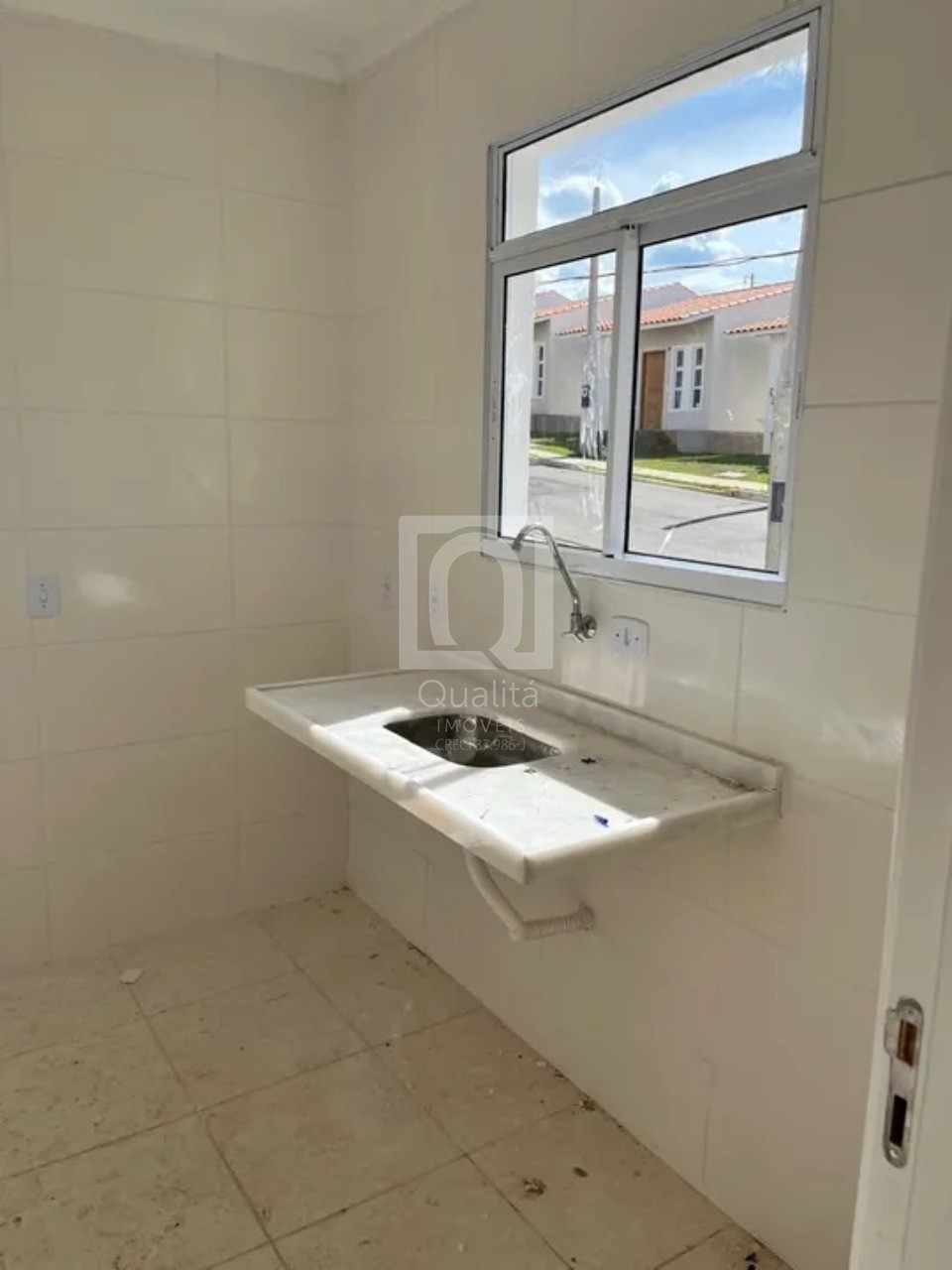Casa de Condomínio à venda com 2 quartos, 50000m² - Foto 13