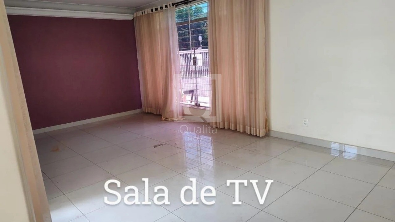 Prédio Inteiro à venda com 4 quartos, 340m² - Foto 1