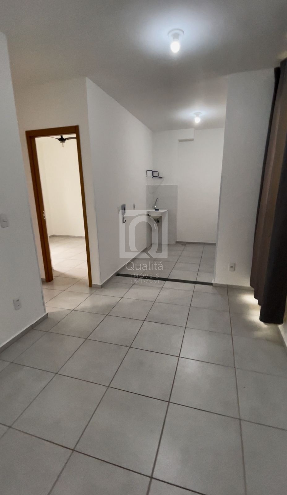 Apartamento à venda com 2 quartos, 47m² - Foto 4