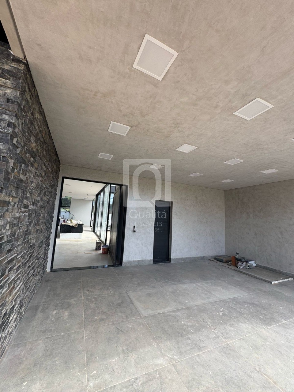 Sobrado à venda com 3 quartos, 404m² - Foto 2