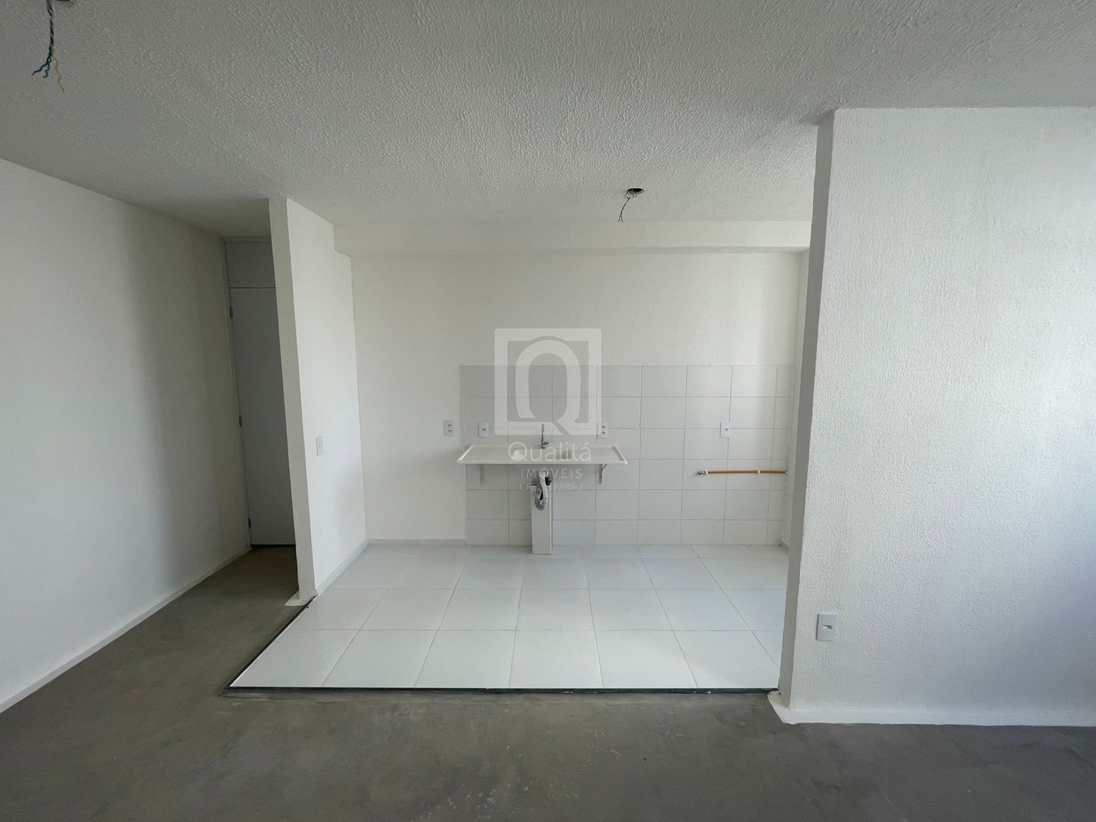 Apartamento à venda com 2 quartos, 43m² - Foto 4