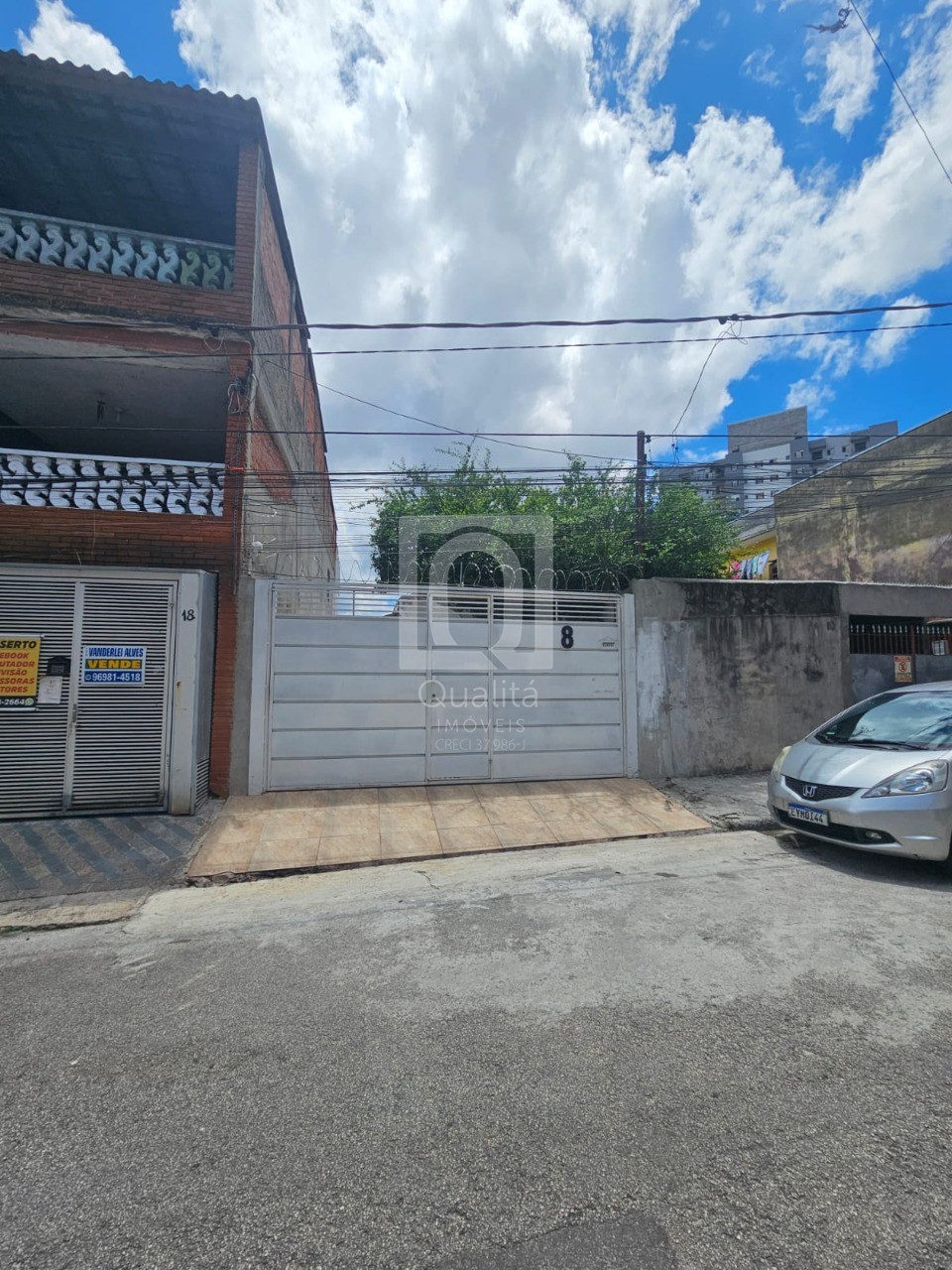 Casa à venda com 2 quartos, 125m² - Foto 2