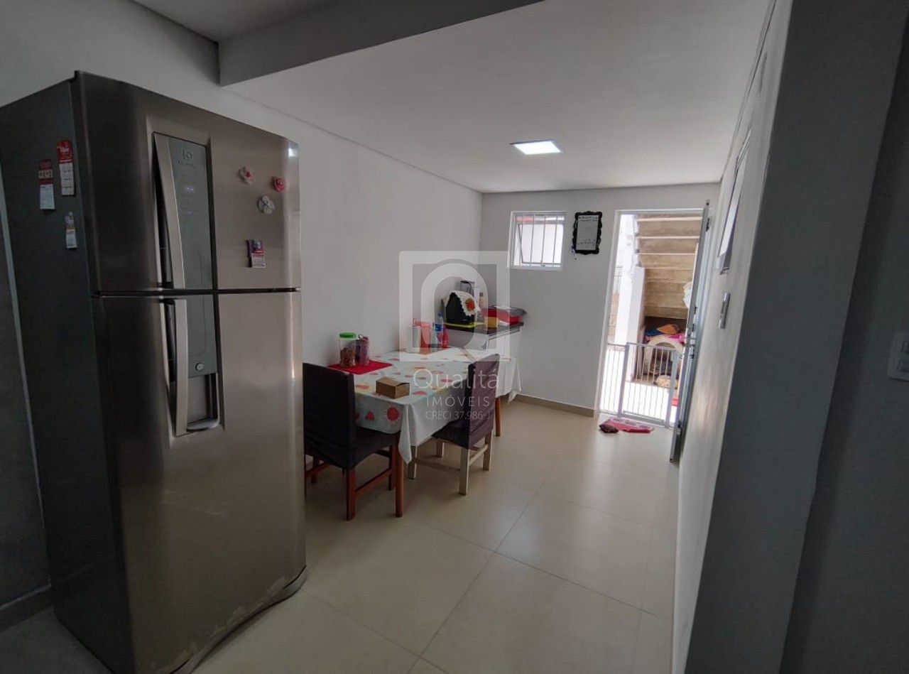 Casa à venda com 3 quartos, 154m² - Foto 8