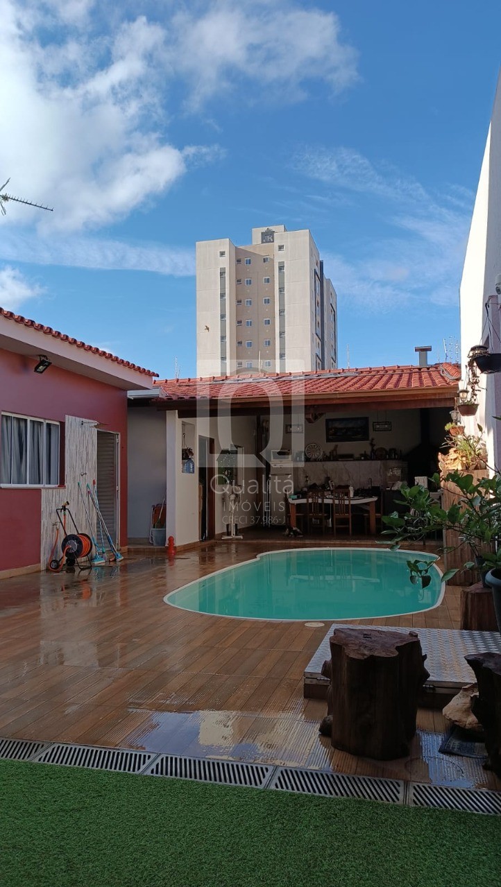 Casa, 3 quartos, 258 m² - Foto 25