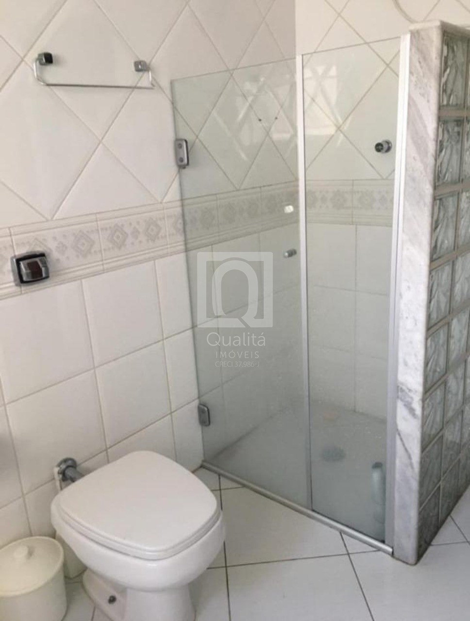 Sobrado à venda com 5 quartos, 250m² - Foto 14