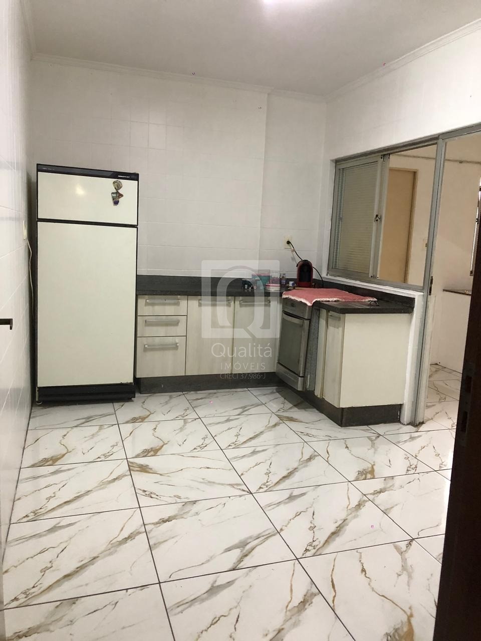 Apartamento à venda com 3 quartos, 113m² - Foto 6