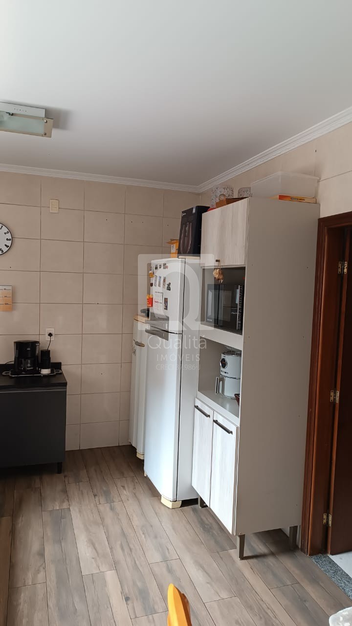 Casa, 3 quartos, 258 m² - Foto 4