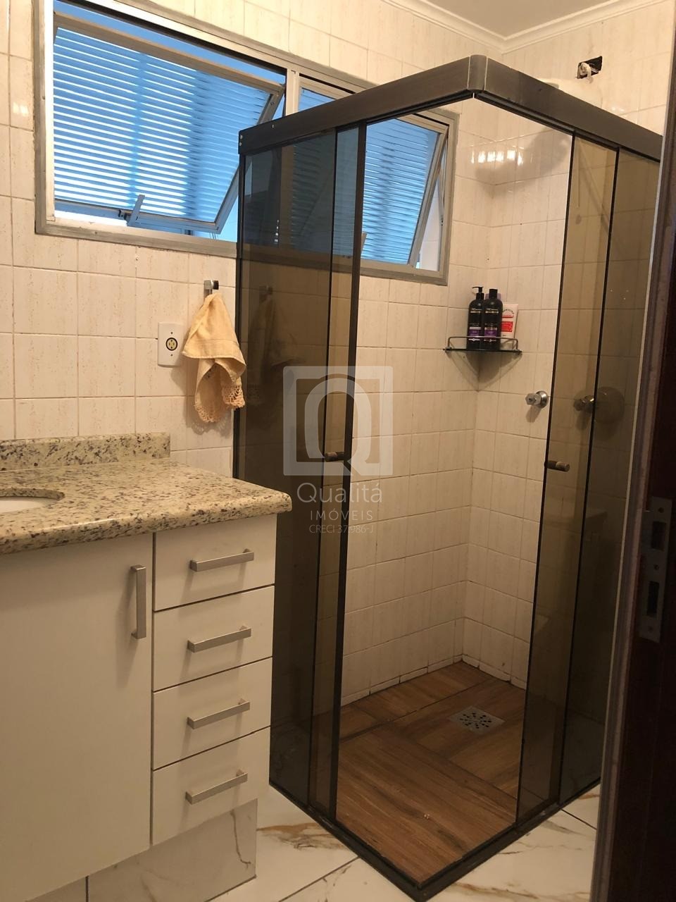 Apartamento à venda com 3 quartos, 113m² - Foto 17