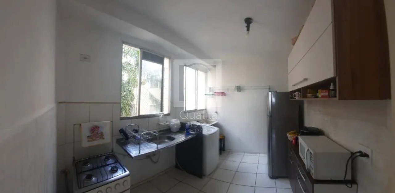 Apartamento à venda com 2 quartos, 47m² - Foto 2