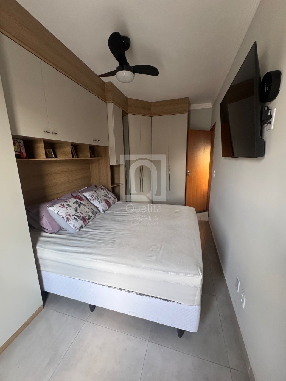 Apartamento à venda com 2 quartos, 55m² - Foto 8