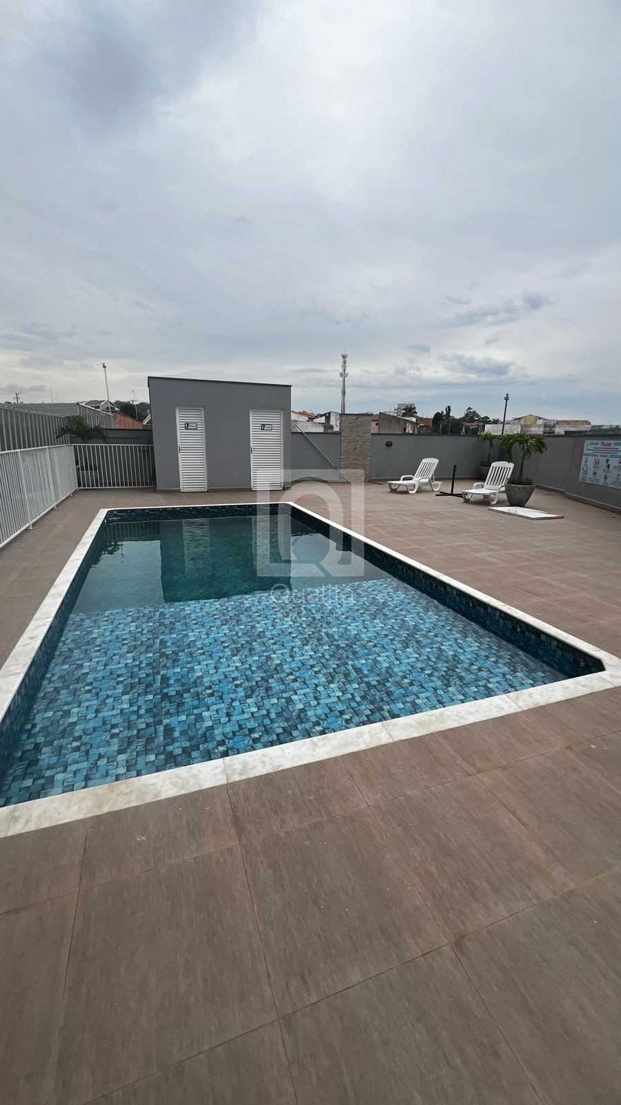 Apartamento à venda com 2 quartos, 65m² - Foto 11