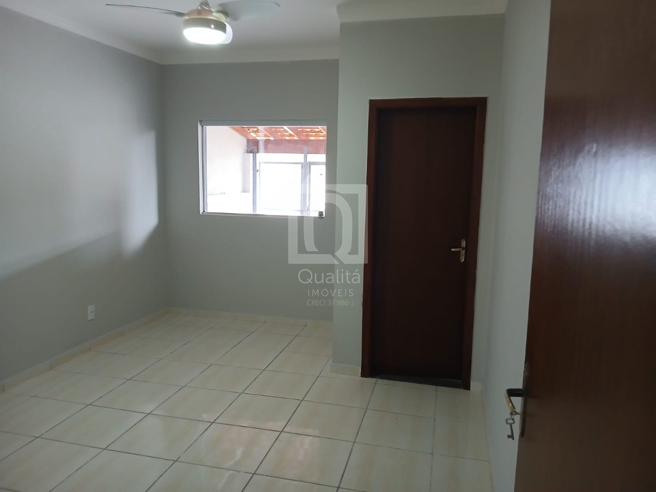 Casa à venda com 3 quartos, 150m² - Foto 10