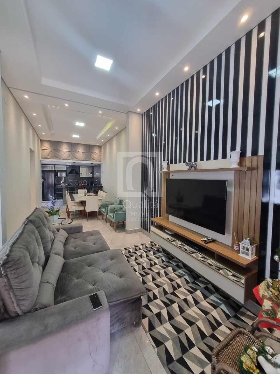Casa de Condomínio à venda com 3 quartos, 160m² - Foto 1