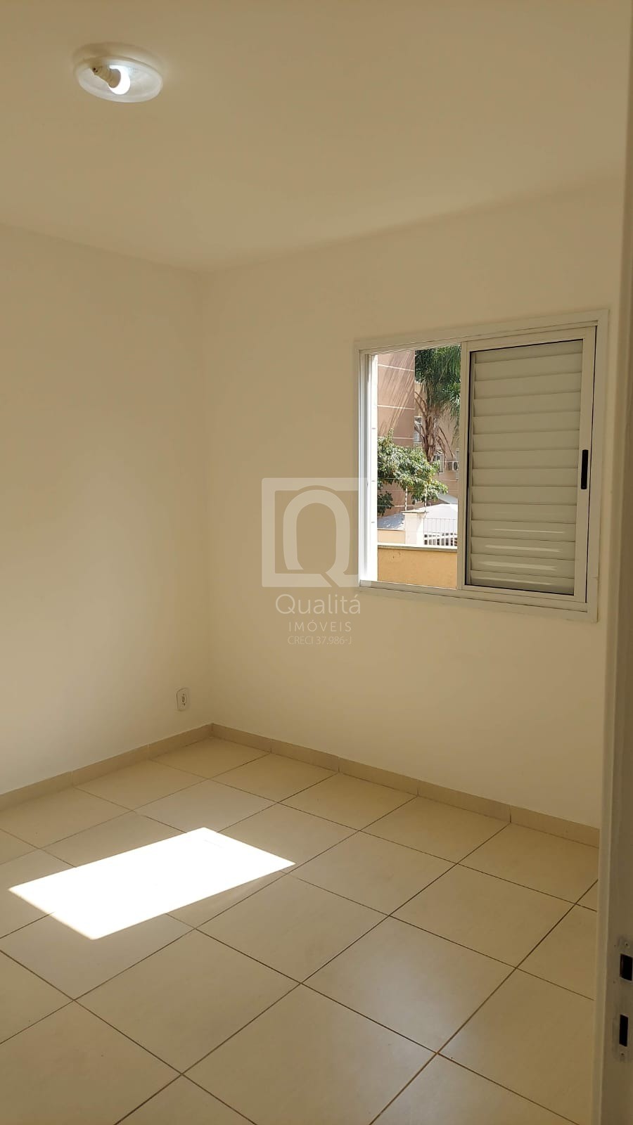 Apartamento à venda com 2 quartos, 49m² - Foto 9