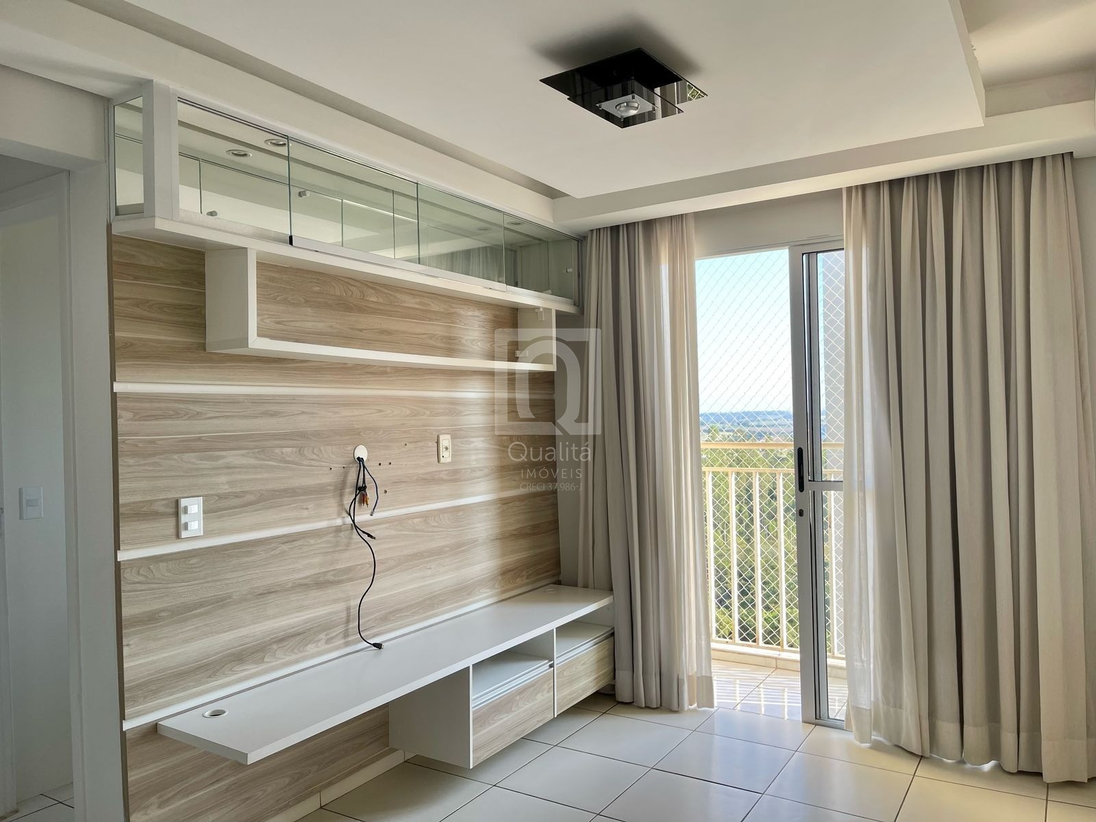 Apartamento à venda com 2 quartos, 54m² - Foto 1