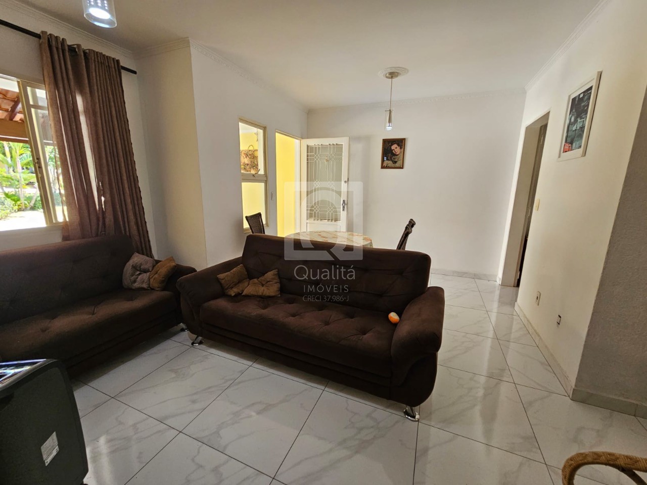 Casa de Condomínio à venda com 2 quartos, 100m² - Foto 2