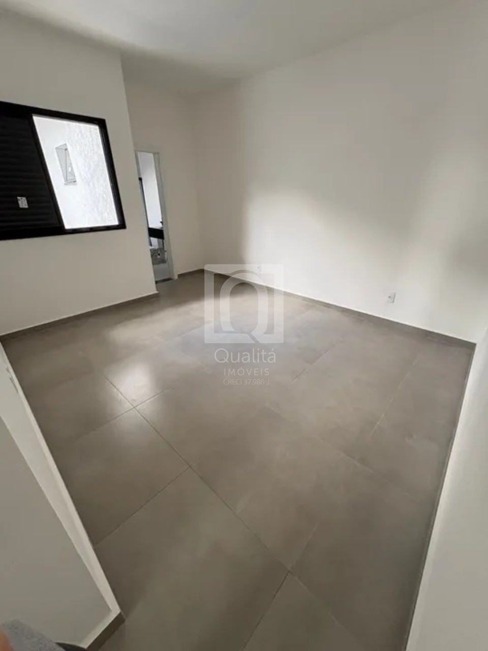 Casa de Condomínio à venda com 3 quartos, 134m² - Foto 3