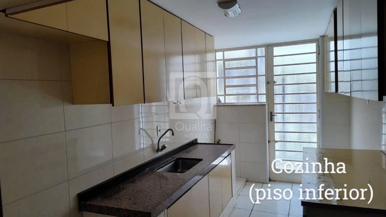 Prédio Inteiro à venda com 4 quartos, 340m² - Foto 2
