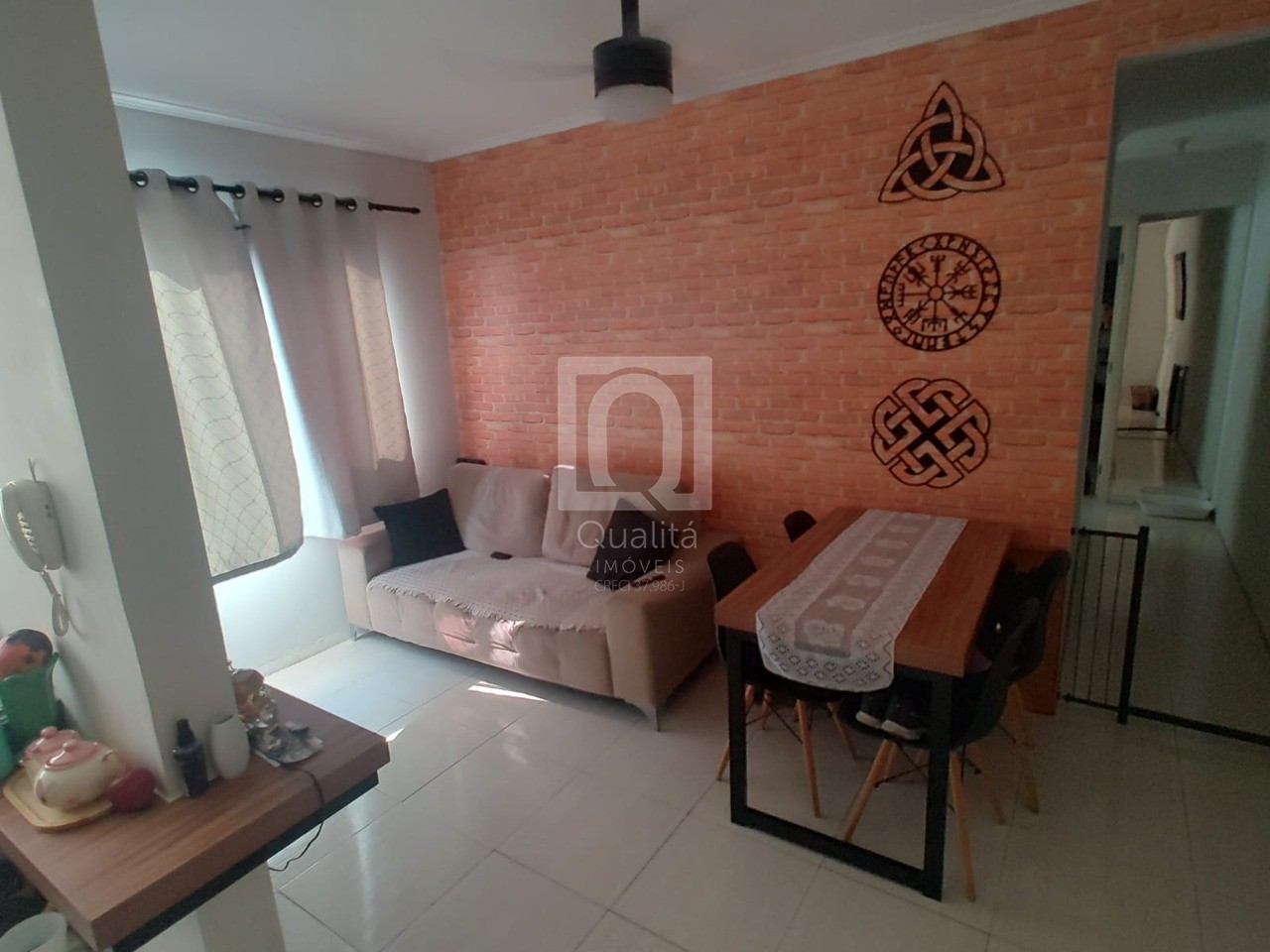 Apartamento à venda com 2 quartos, 48m² - Foto 2