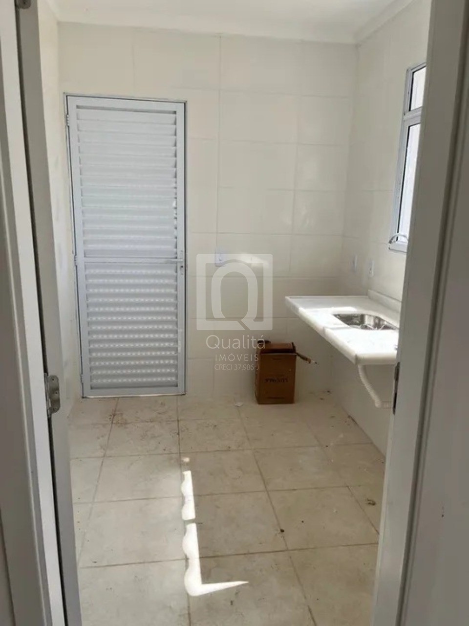 Casa de Condomínio à venda com 2 quartos, 50000m² - Foto 14