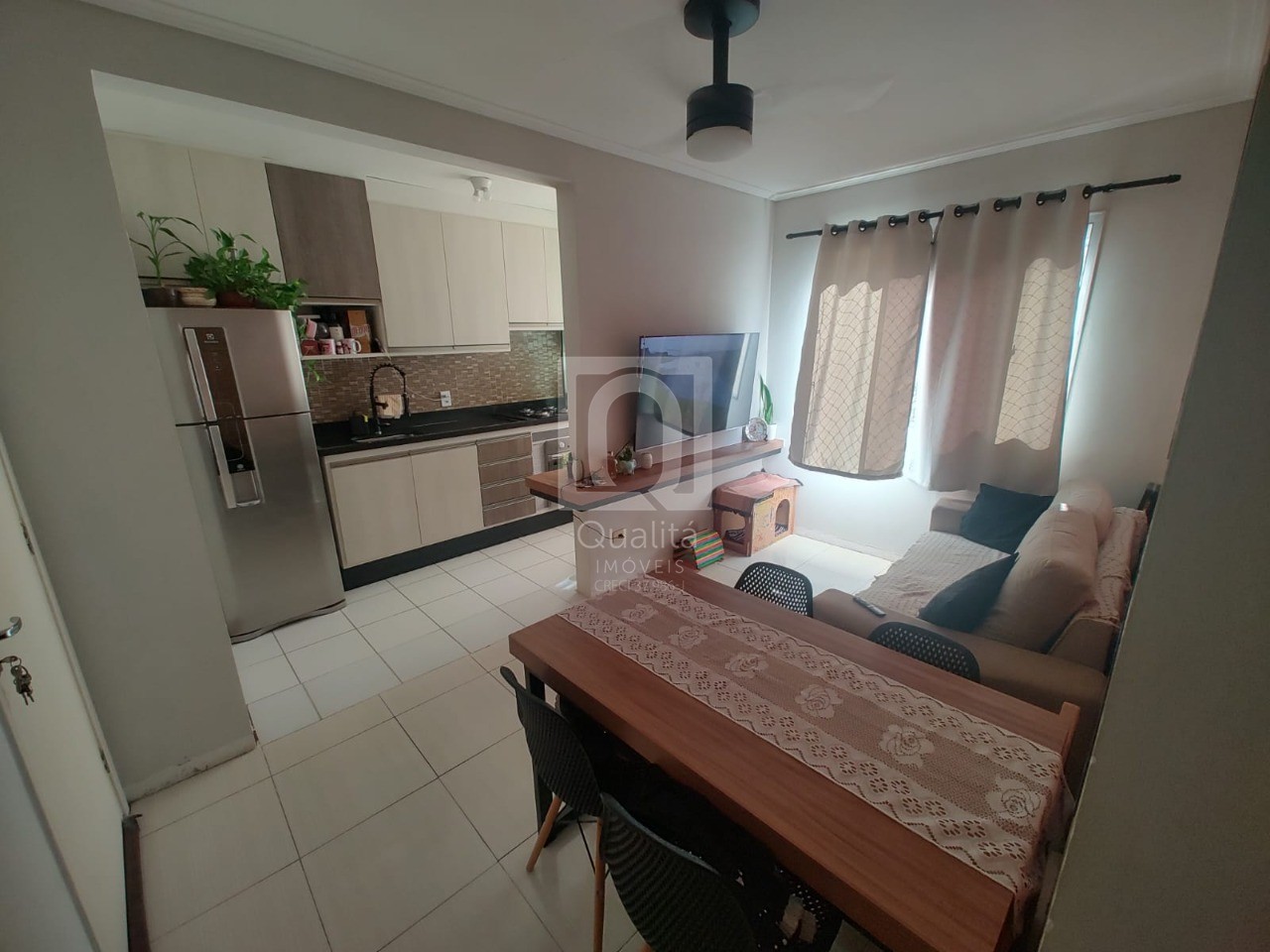 Apartamento à venda com 2 quartos, 48m² - Foto 1