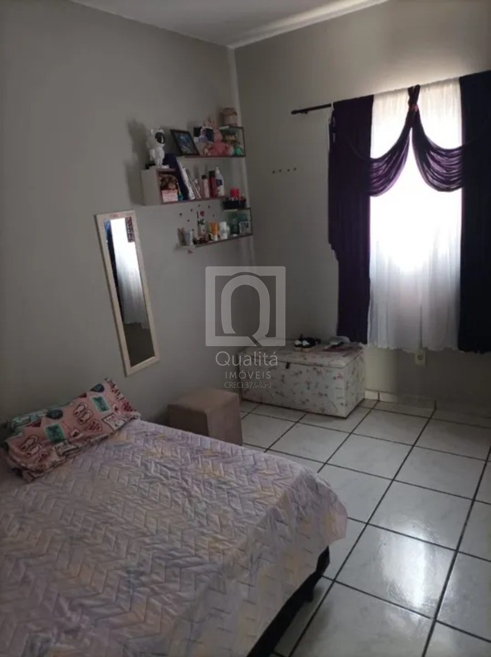Casa à venda com 2 quartos, 140m² - Foto 4