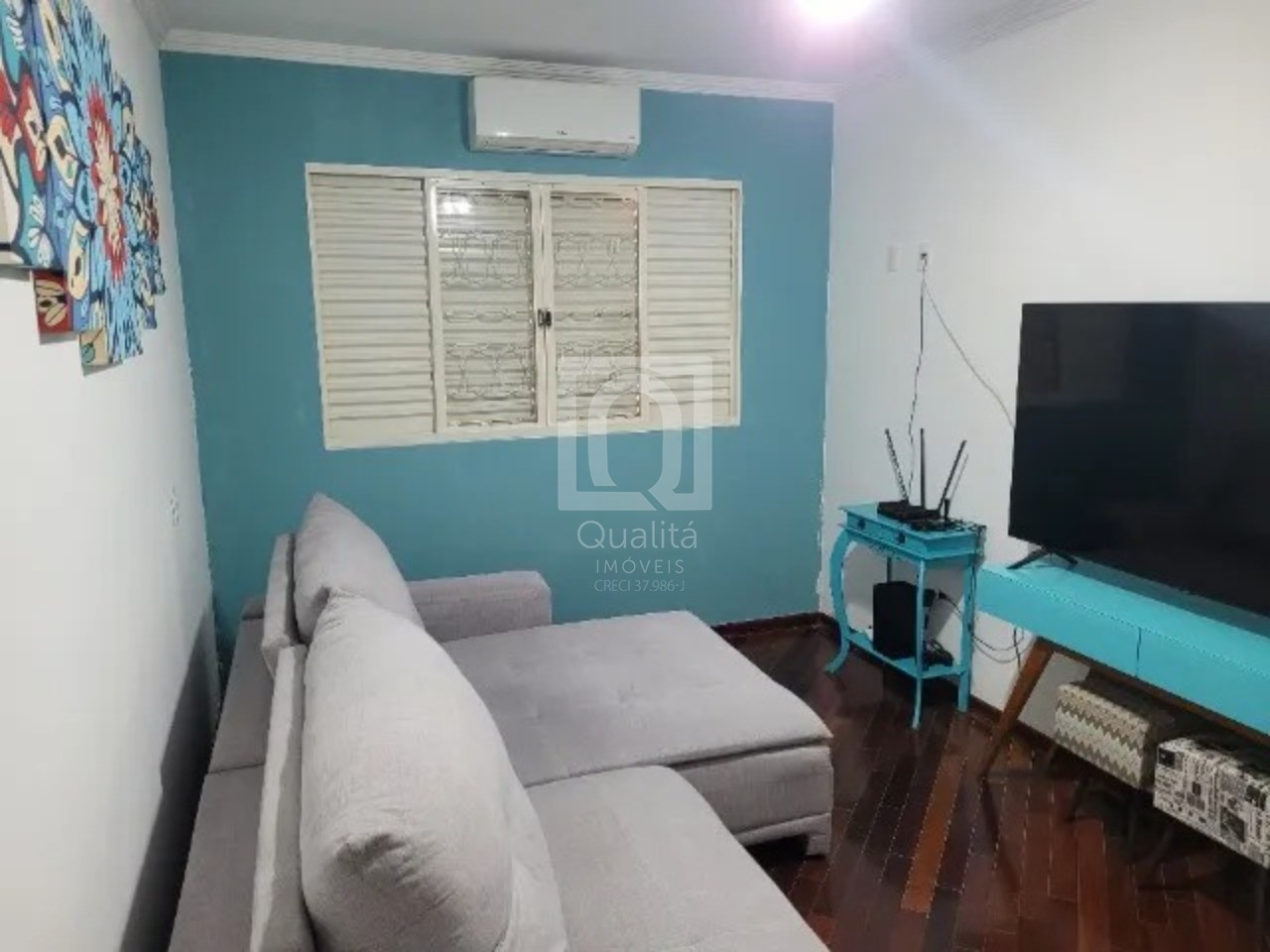 Casa à venda com 3 quartos, 220m² - Foto 7