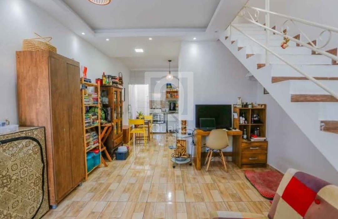 Sobrado à venda com 2 quartos, 90m² - Foto 2