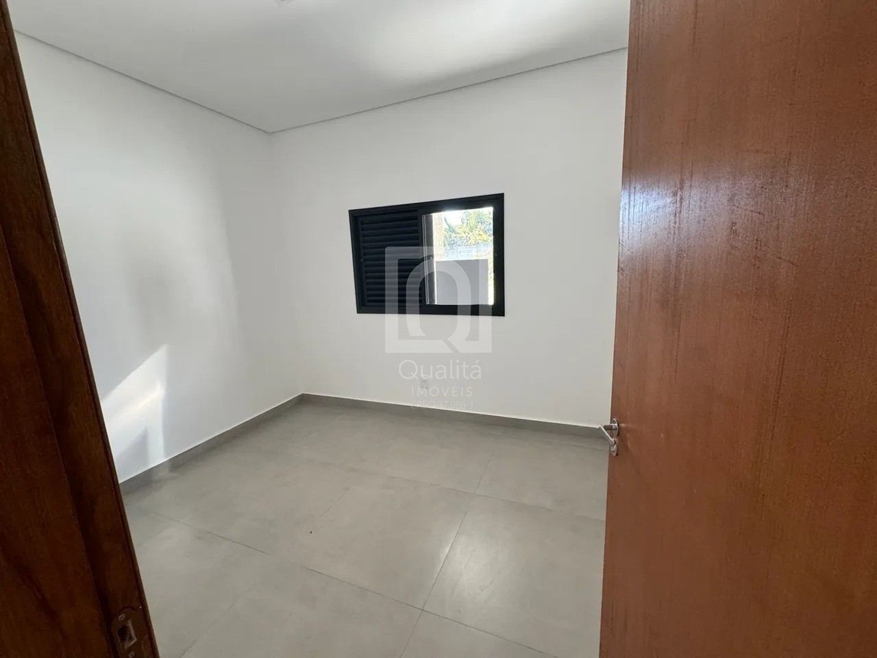 Casa à venda com 3 quartos, 150m² - Foto 3