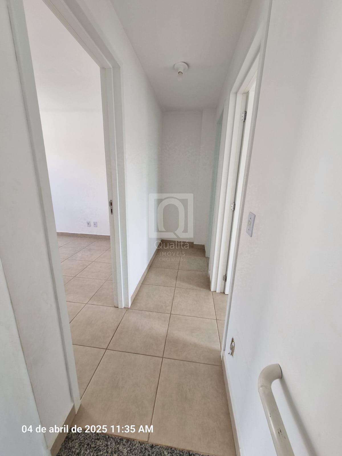 Casa de Condomínio à venda com 2 quartos, 63m² - Foto 2