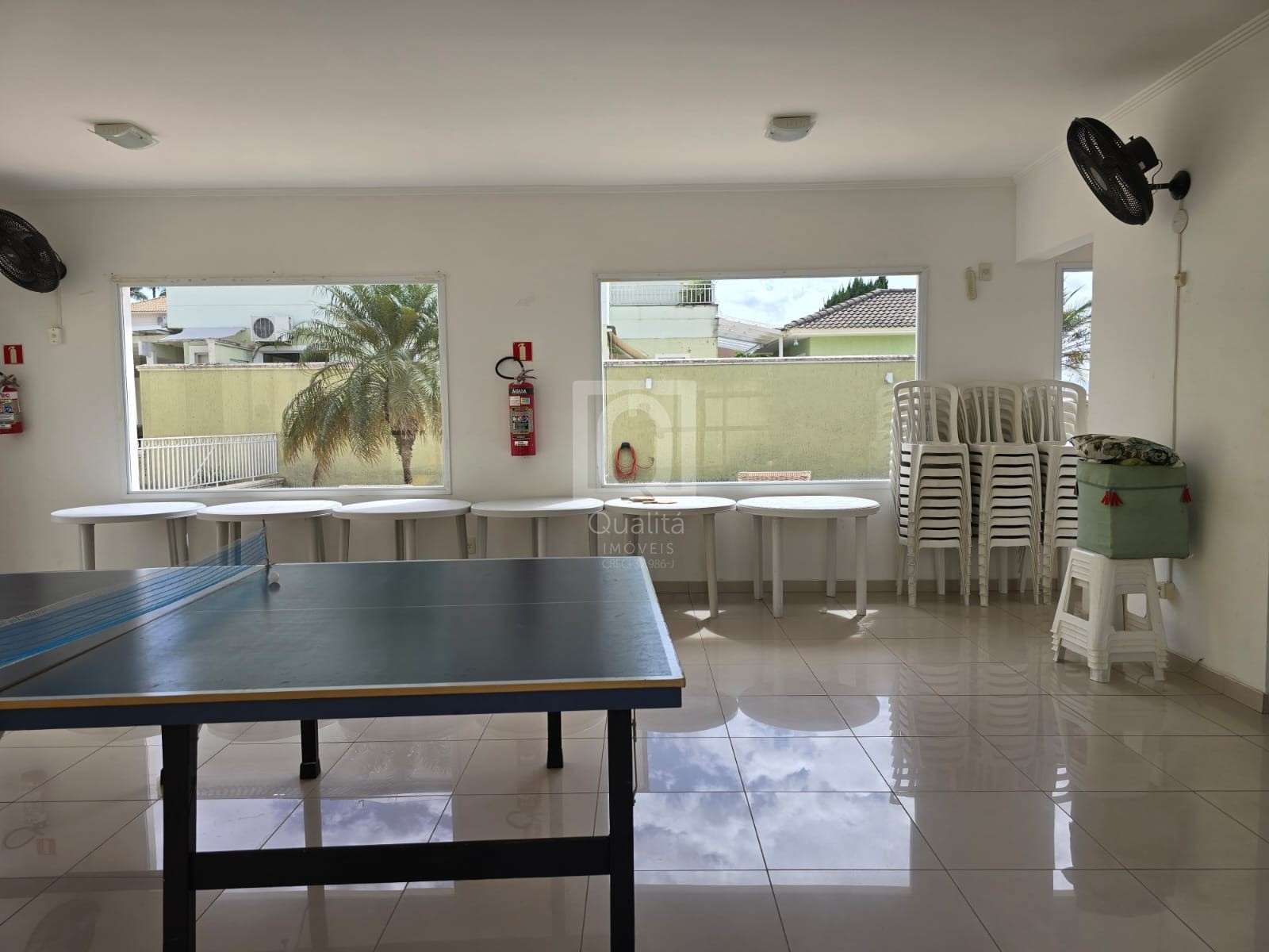 Casa de Condomínio à venda com 5 quartos, 228m² - Foto 48